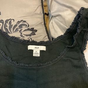 Gap tank top